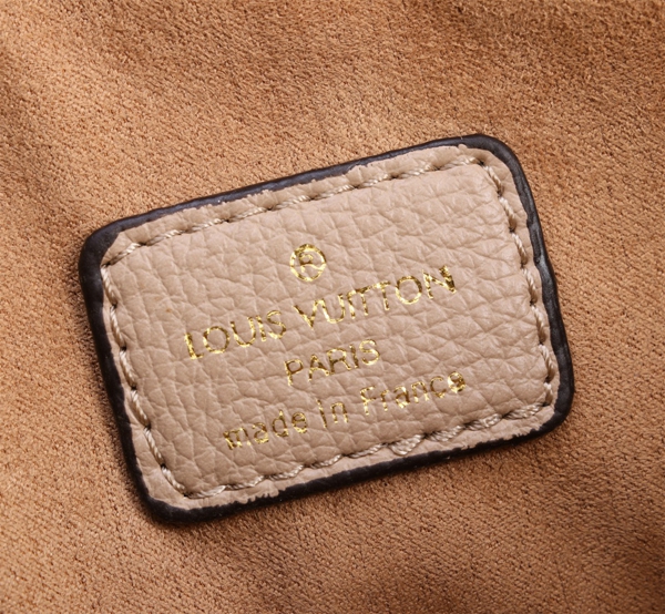 ルイヴィトンバッグ角部分ディテール